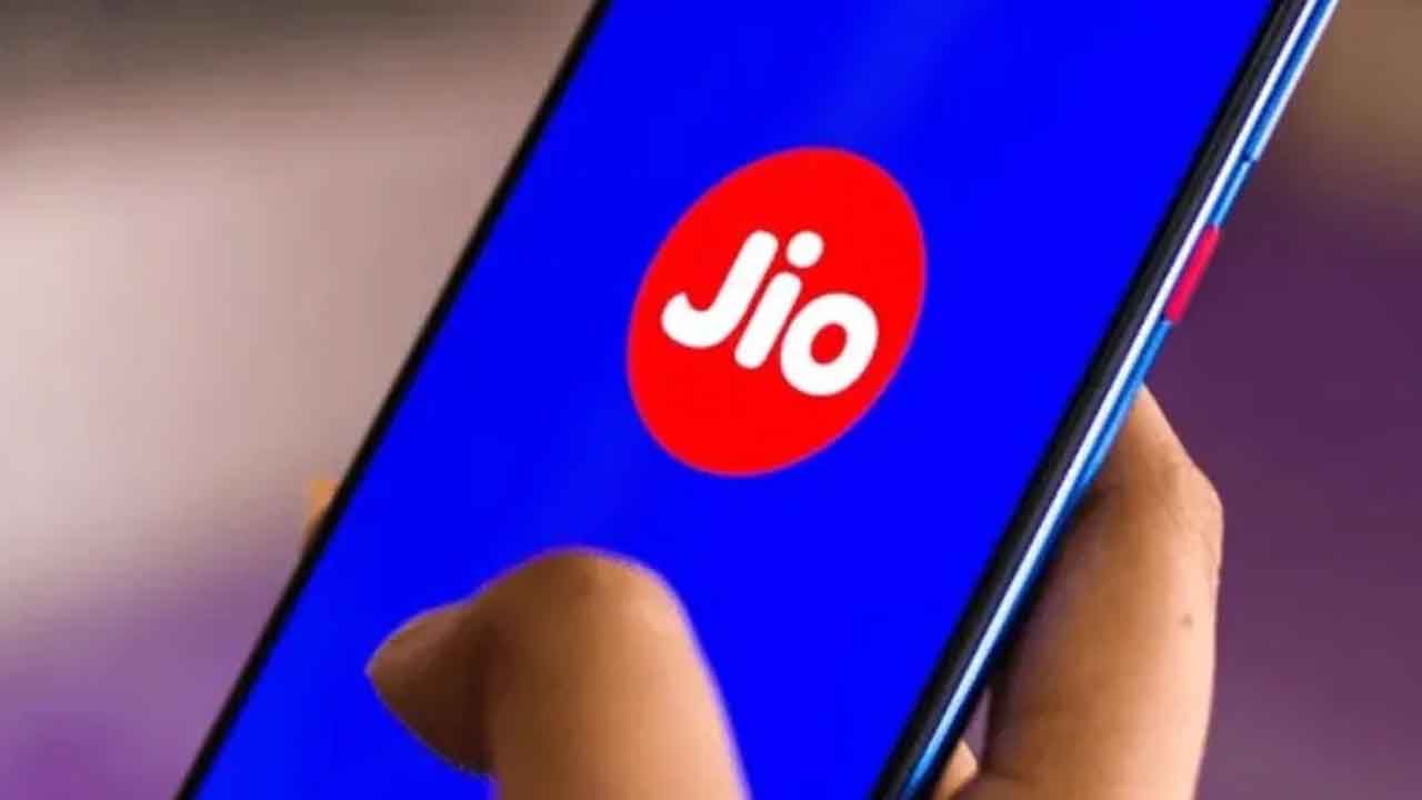 Jio Post Paid Plans | అదరగొట్టిన జియో.. ఫ్యామిలీ & పర్సనల్‌ పోస్ట్‌ పెయిడ్‌ ప్లాన్స్‌.. 22 నుంచి షురూ..!