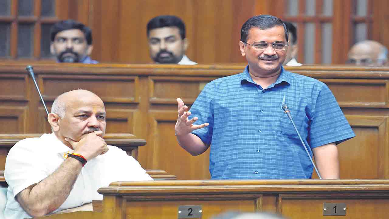 ఒక్క ఎమ్మెల్యేనూ కొనలేరు