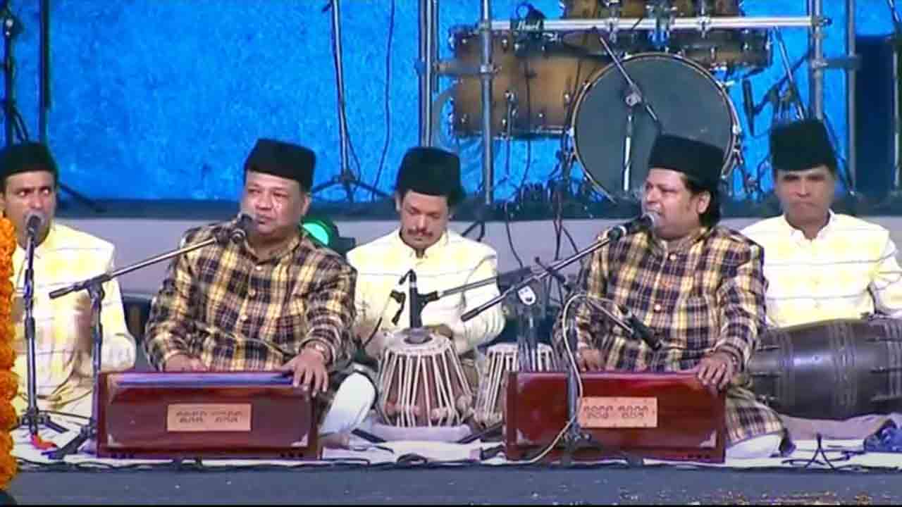 వ‌జ్రోత్స‌వ ముగింపు వేడుక‌లు.. వార్సి బ్ర‌ద‌ర్స్ ఖ‌వాలి అద‌ర‌హో..