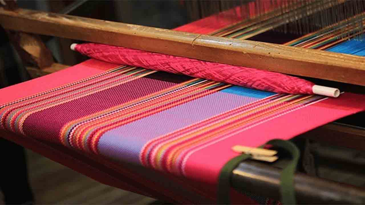 ఖాదీపై కేంద్రం కాకి లెక్క