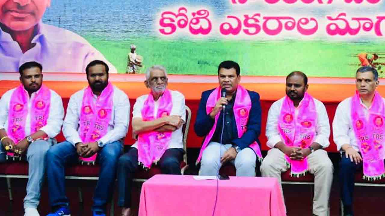 NRI | ఎమ్మెల్సీ క‌విత‌పై ఆరోప‌ణ‌ల‌ను ఖండిస్తున్నాం: టీఆర్ఎస్ ఎన్నారై సెల్ కోఆర్డినేట‌ర్ మ‌హేశ్‌బిగాల‌