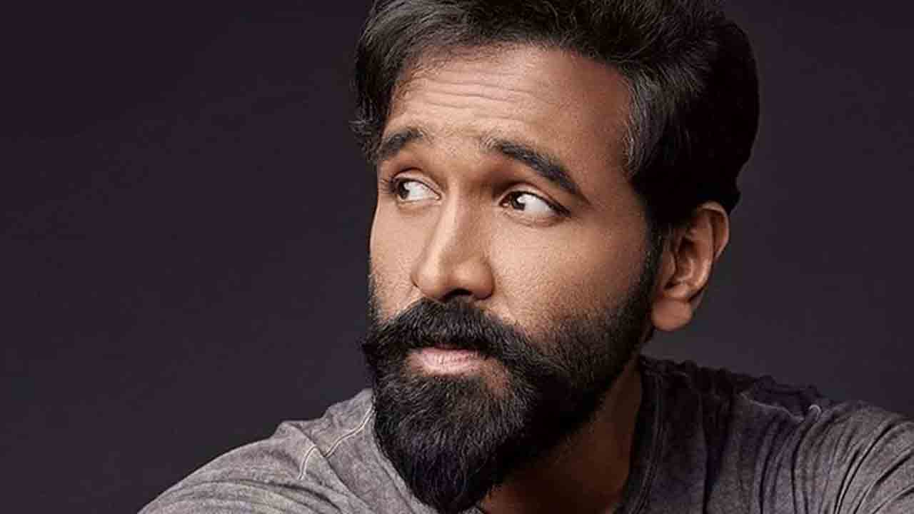 మంచు విష్ణు చెప్తున్న ఆ ప్రముఖ నటుడు ఎవరో తెలుసా..?