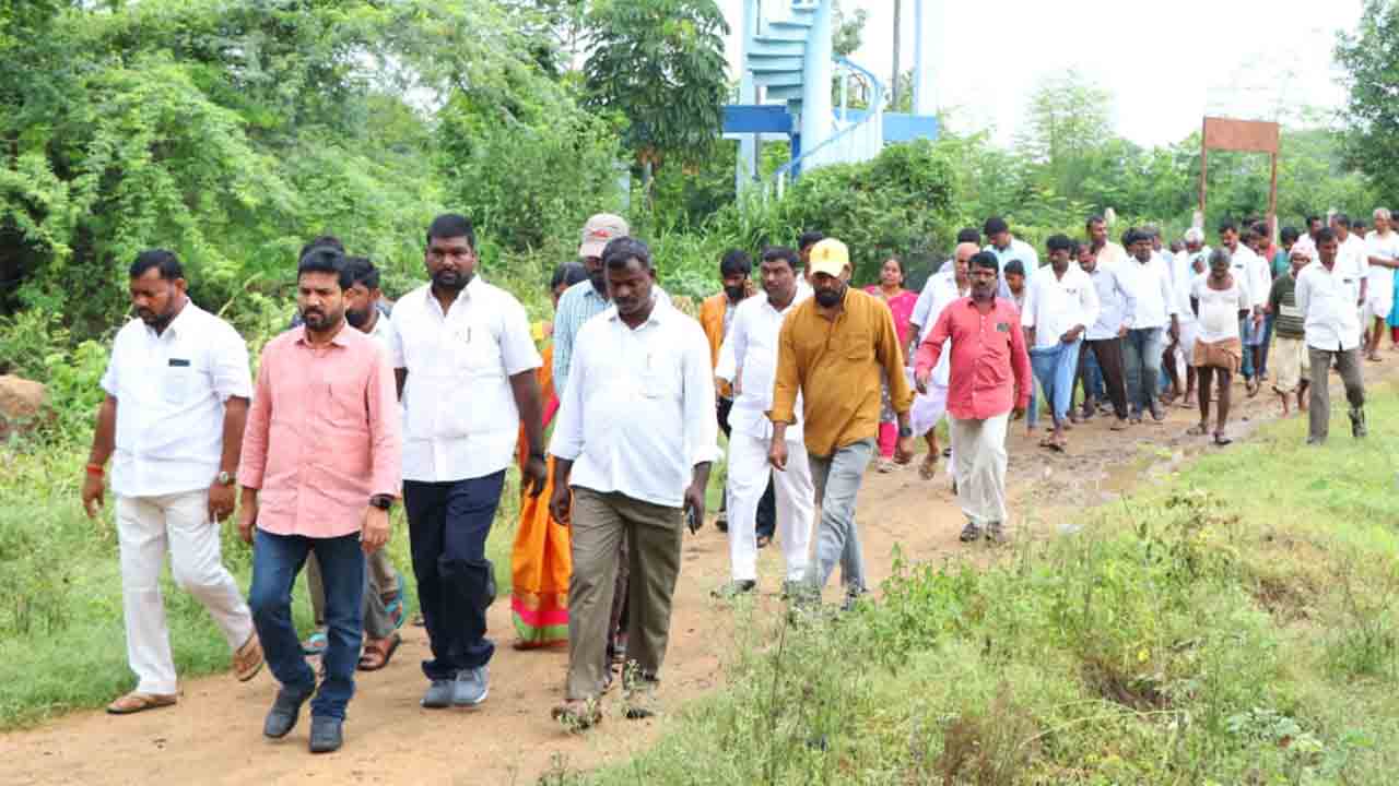ప్రతి ఇంటికి సరిపడా మంచినీళ్లు అందించాలి : ఎమ్మెల్యే  ఆనంద్‌