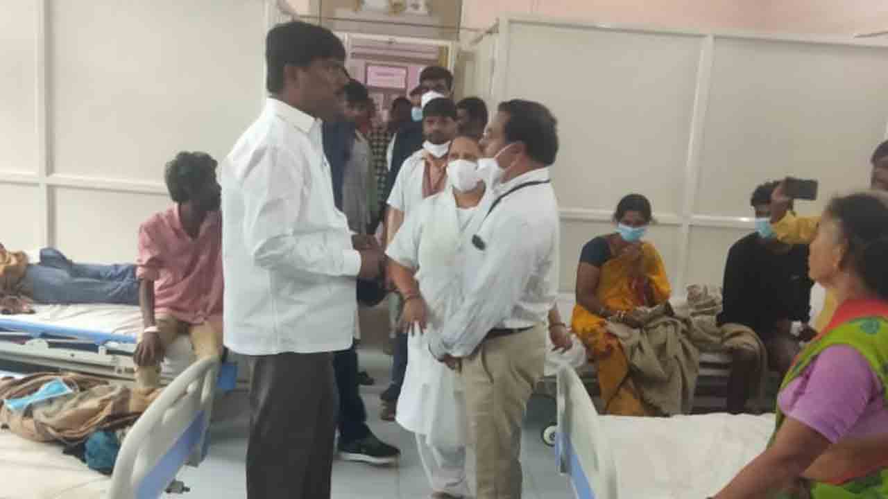 ప్రభుత్వ దవాఖానను ఆకస్మికంగా తనిఖీ చేసిన ఎమ్మెల్యే పెద్ది