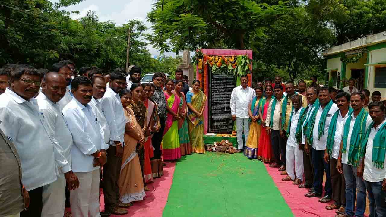 పెబ్బేరు వ్యవసాయ మార్కెట్‌ అభివృద్ధికి మరింత కృషి : మంత్రి నిరంజన్‌రెడ్డి