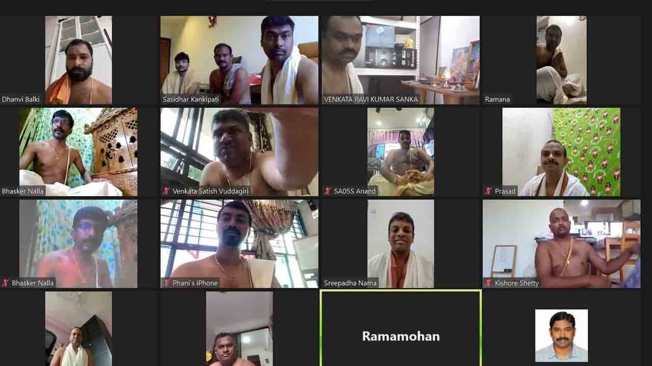 NRI | ప్రపంచ ఆర్యవైశ్య మహాసభ సింగపూర్ ఆధ్వర్యంలో.. జంధ్యాల పౌర్ణమి పూజ