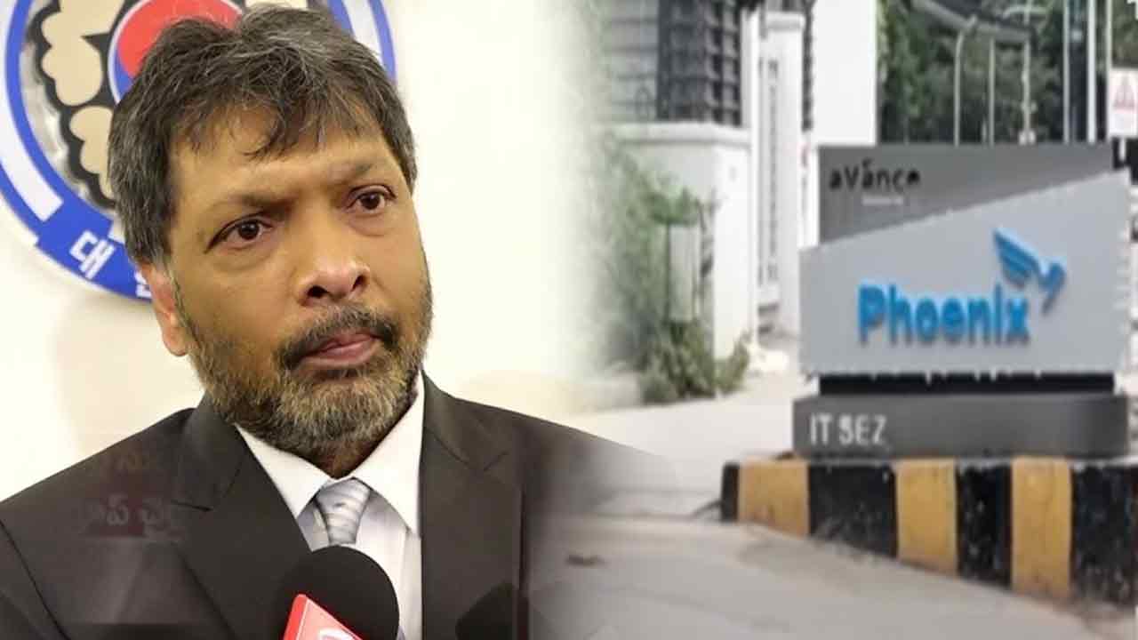 ఫీనిక్స్‌ రియల్‌ ఎస్టేట్‌ కంపెనీపై ఐటీ దాడులు..!