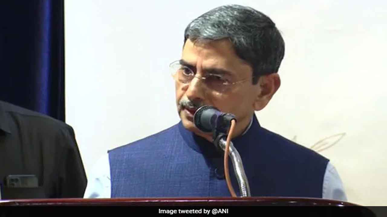 గ‌న్ వాడేవాళ్ల‌కు గ‌న్‌తోనే స‌మాధానం ఇవ్వాలి..