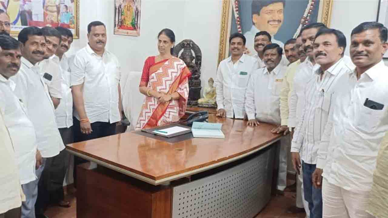 టీఆర్‌ఎస్‌తోనే అభివృద్ధి సాధ్యం : మంత్రి సబితా ఇంద్రారెడ్డి