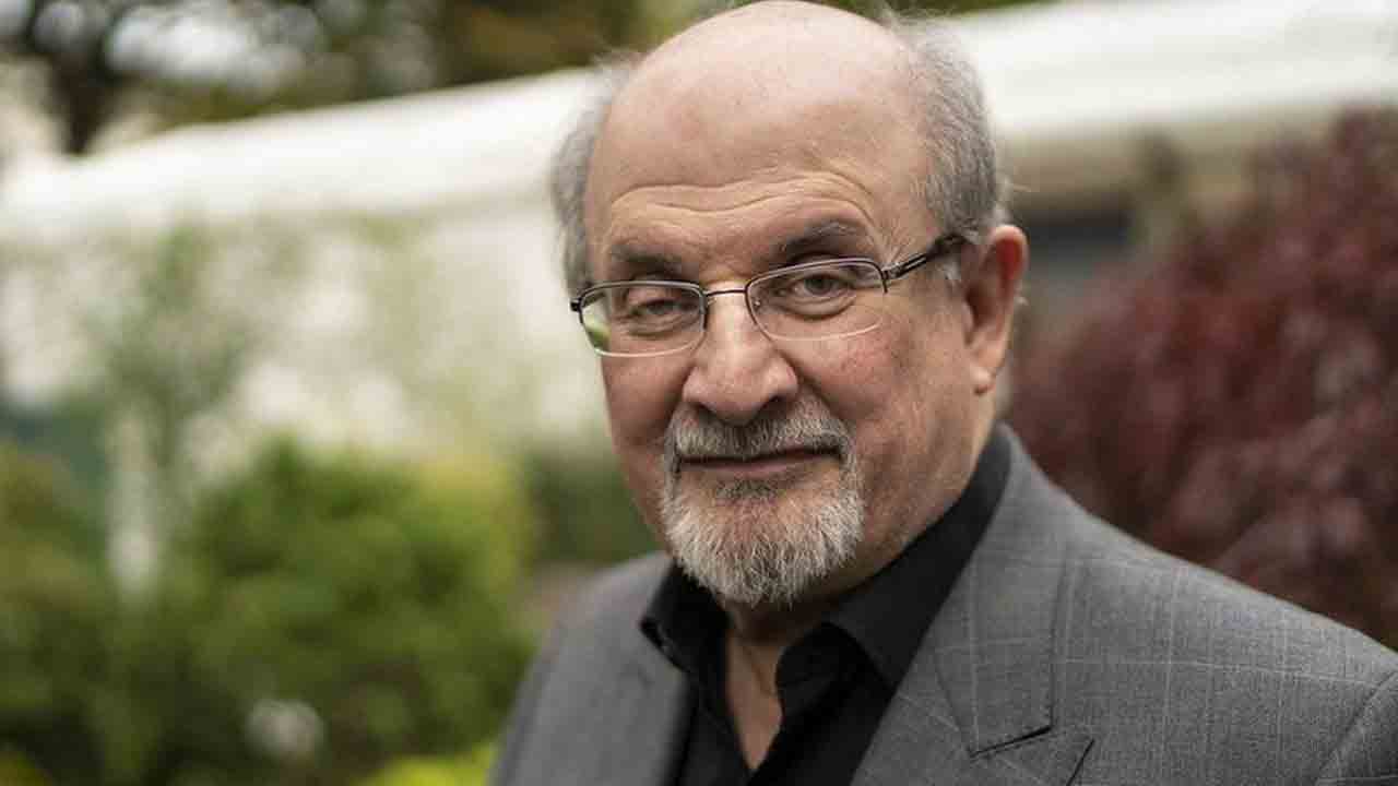 వెంటిలేట‌ర్‌పై స‌ల్మాన్ ర‌ష్దీ.. దెబ్బ‌తిన్న కాలేయం