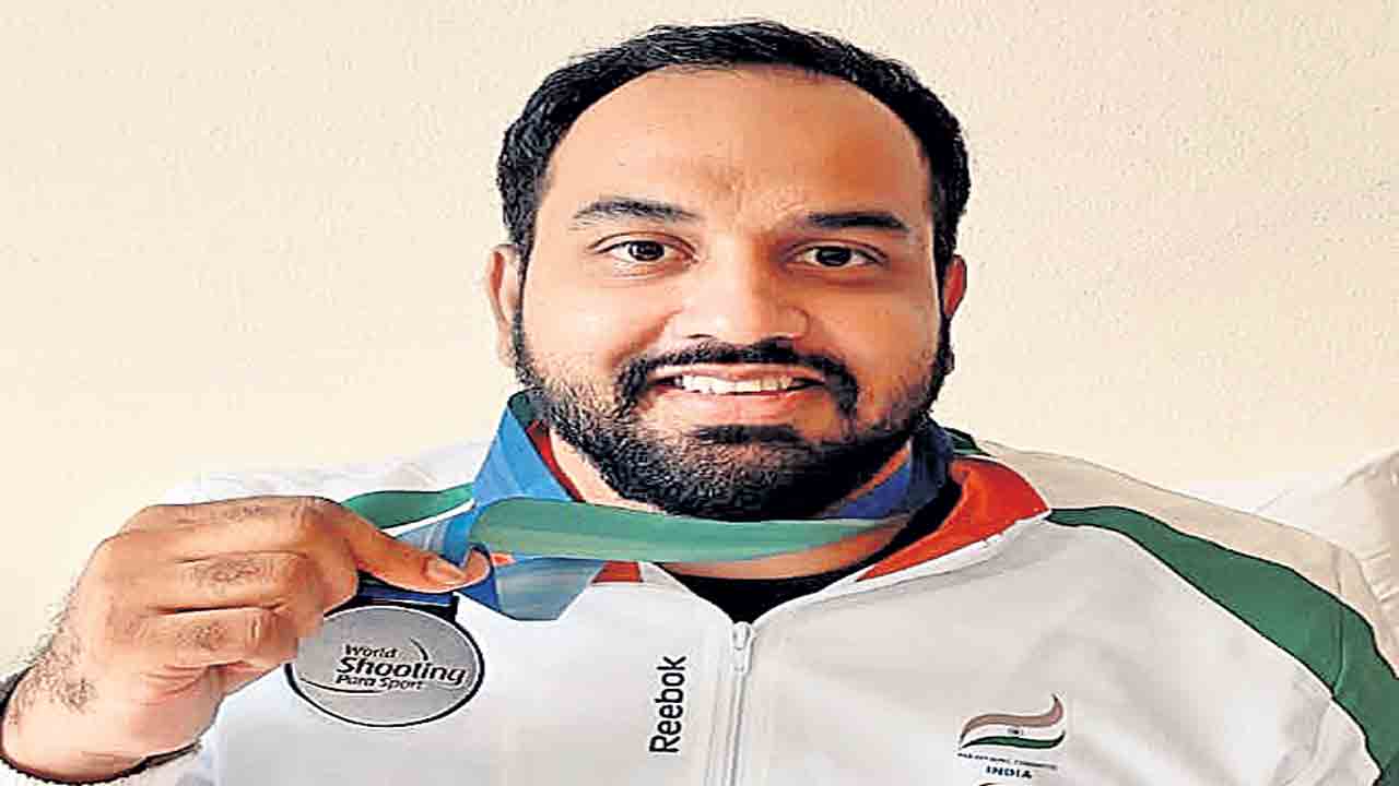 సందేశ్‌ రజత గురి