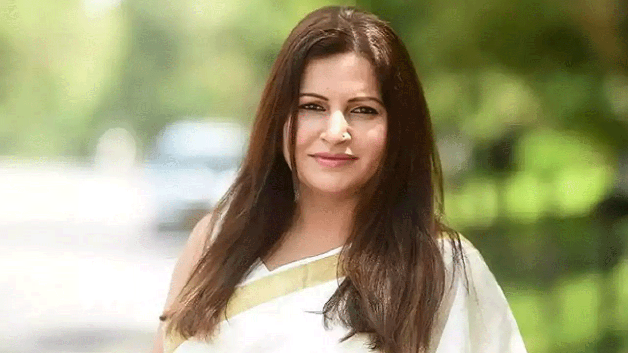 సొనాలి ఫోగ‌ట్ మృతిపై సీబీఐ ద‌ర్యాప్తు : న‌టి సోద‌రుడు డిమాండ్‌