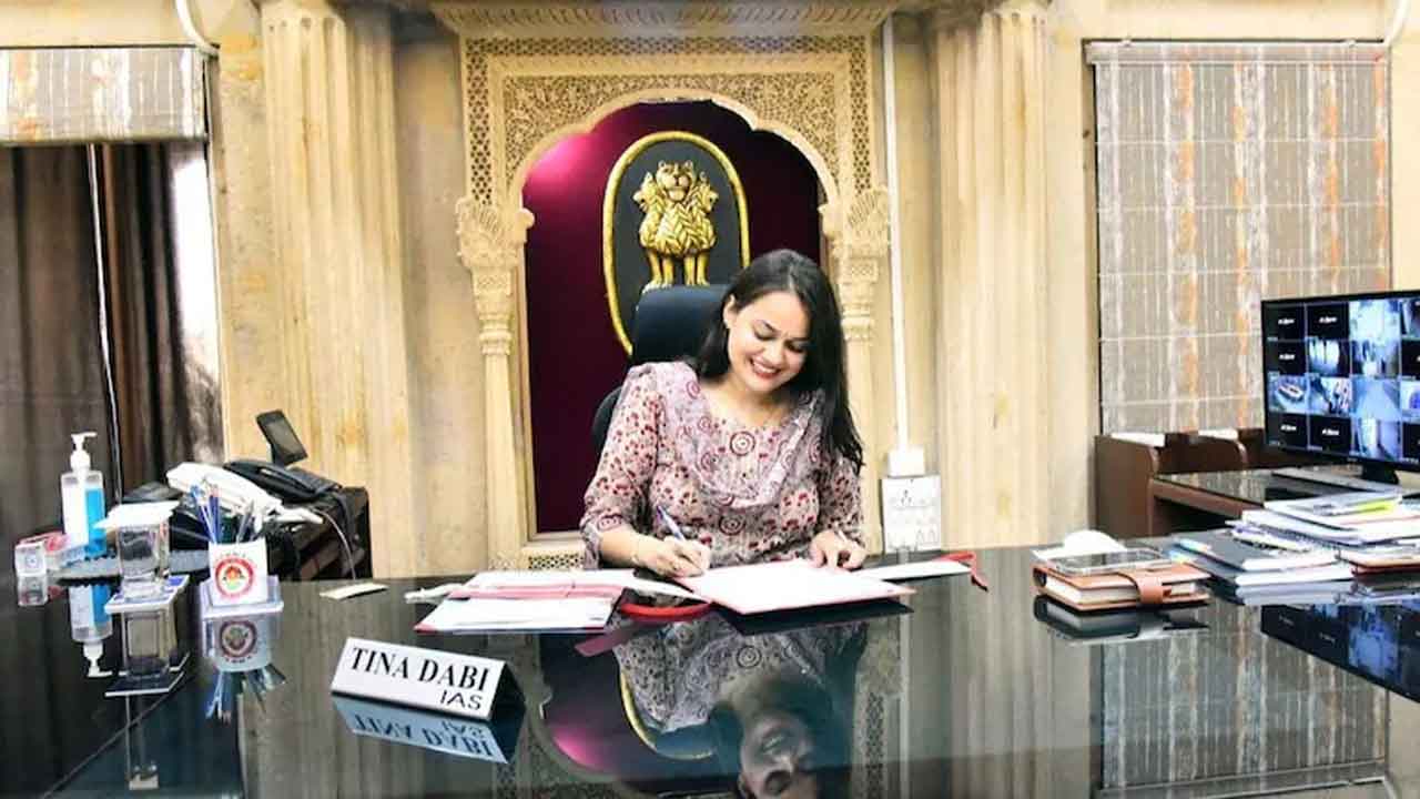 కలెక్టర్ టీనా దాబి ఫోటోతో వాట్సాప్ వసూళ్లు.. వ్యక్తి అరెస్టు