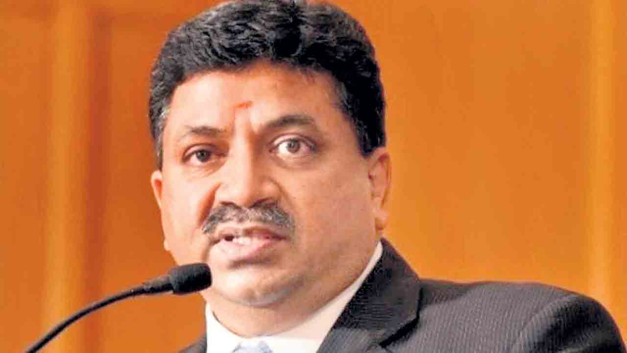 అవి దేవుడేమైనా ఇస్తున్నాడా?