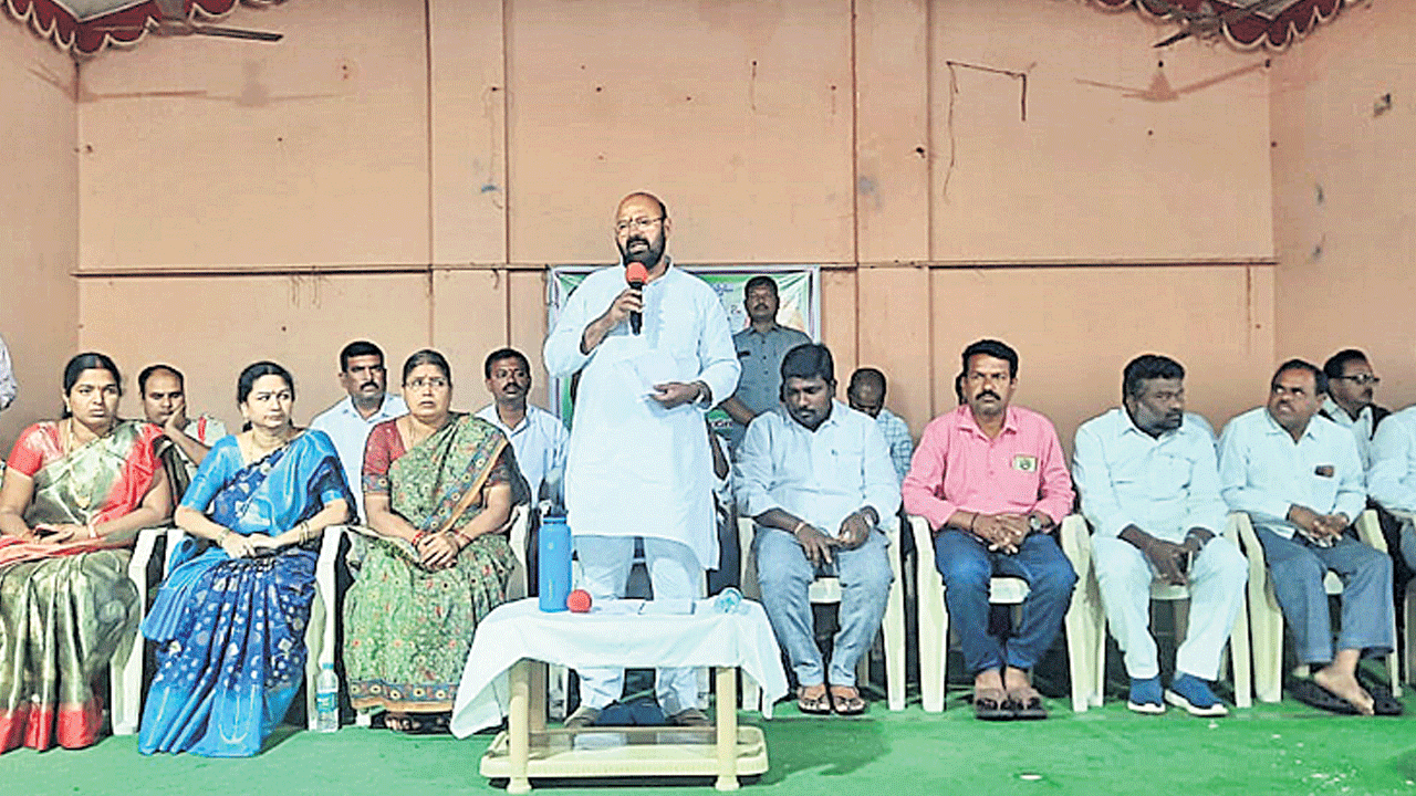 గడపగడపకూ సంక్షేమ పథకాల