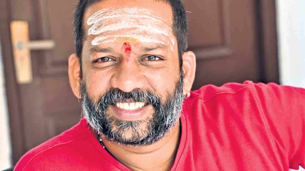 సినీ పరిశ్రమలో ఉంటే చాలు