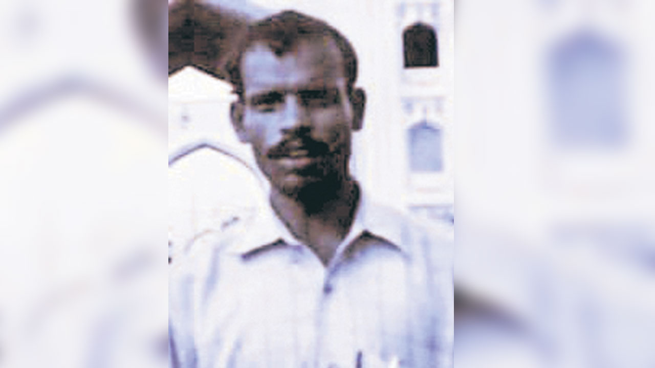 వ్యక్తి సజీవ దహనం