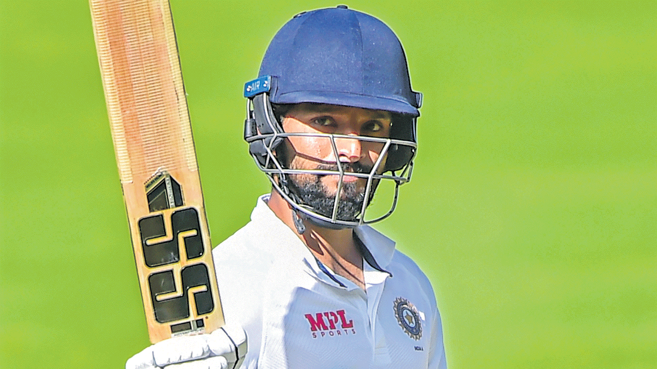 రజత్‌ పాటిదార్‌ సెంచరీ