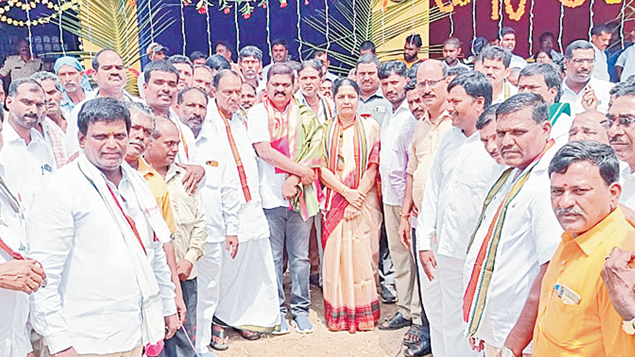 శివ్వంపేట అభివృద్ధికి కృషి