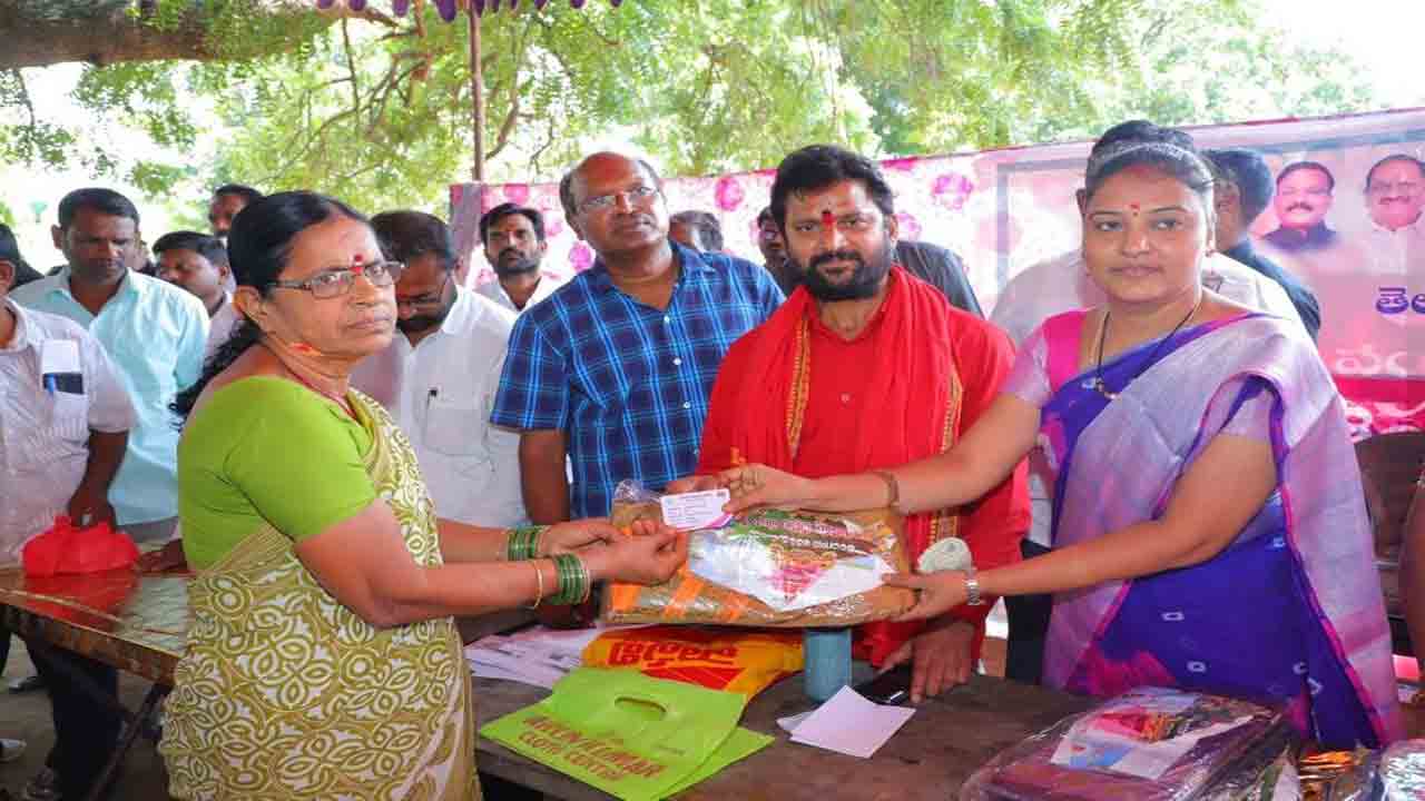 పేదింటి పెద్ద కొడుకు సీఎం కేసీఆర్‌