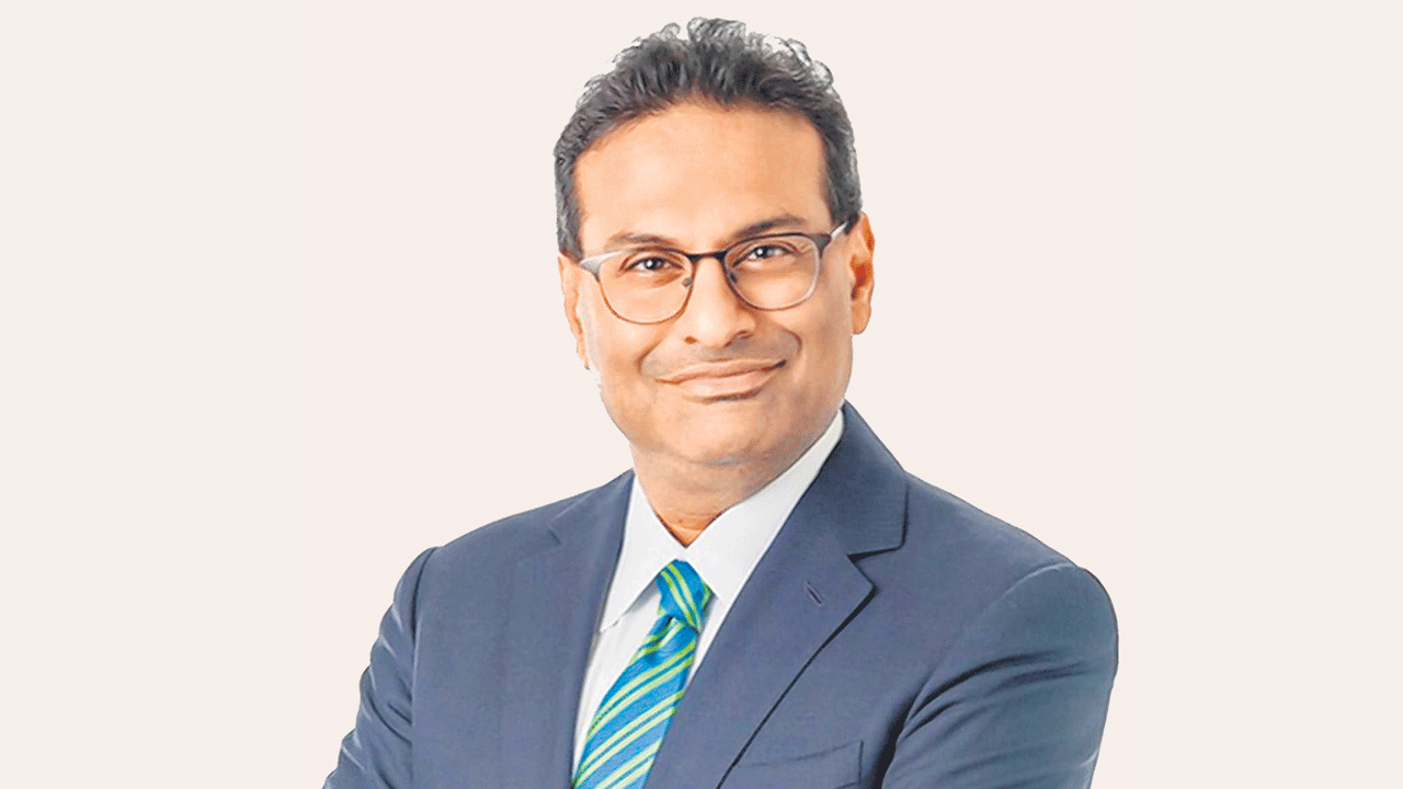 140 కోట్ల జీతం!