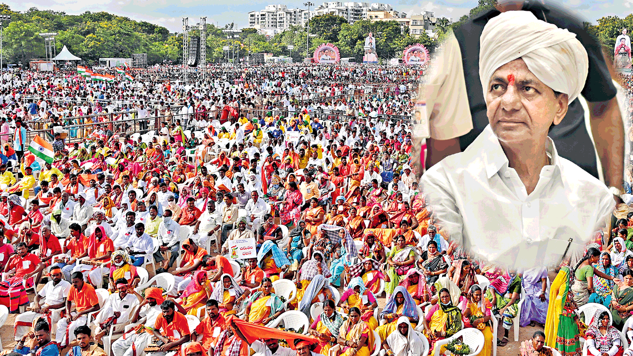 గిరిజనులకు 10 శాతం కోటా