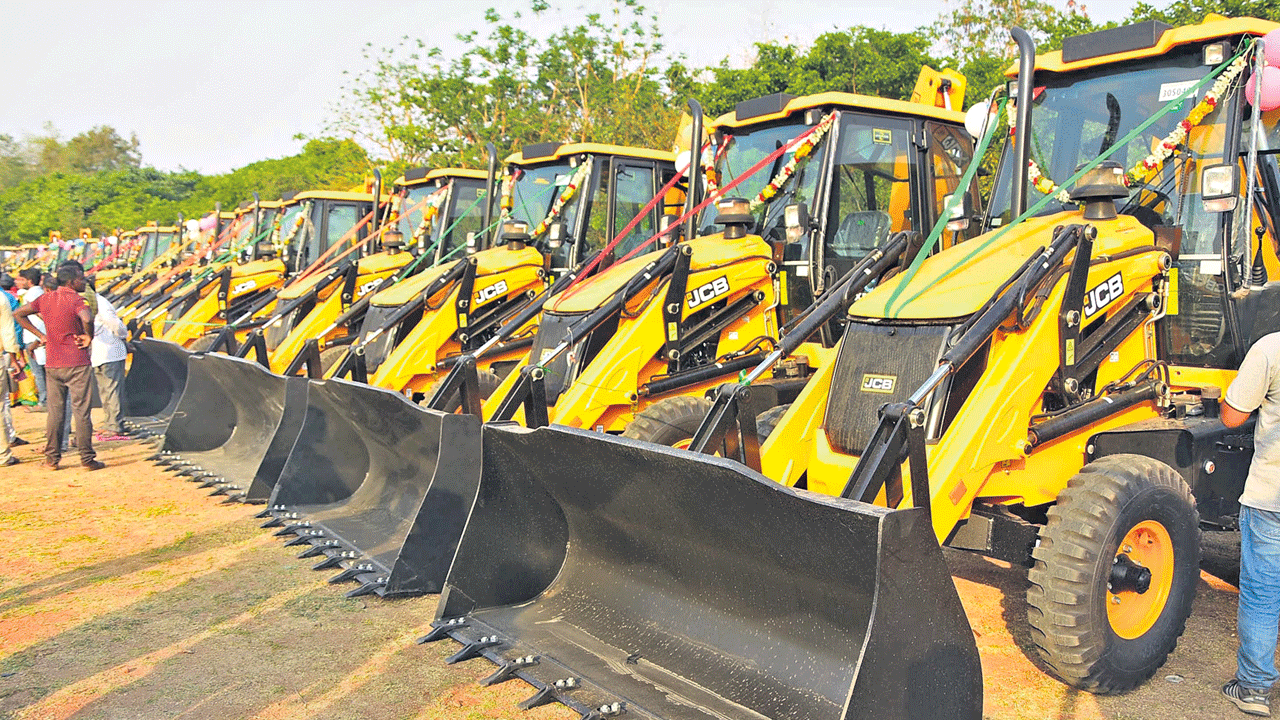 అభివృద్ధికే పట్టం గట్టాలె