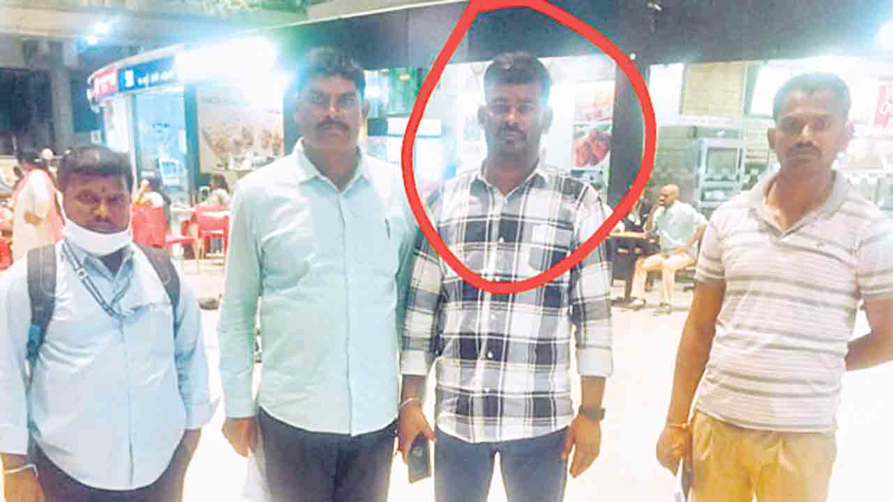 లుక్ఔట్ నిందితుడి అరెస్టు