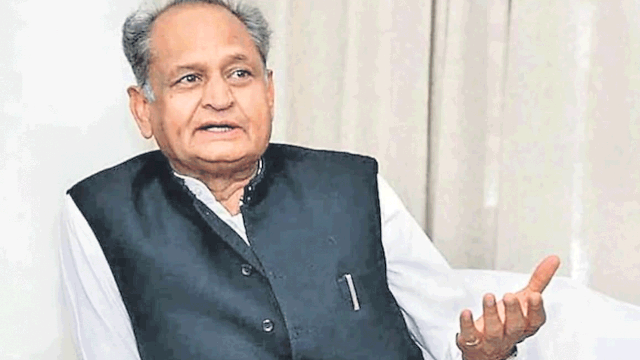 సంక్షోభానికి ఆ ముగ్గురే కారణం