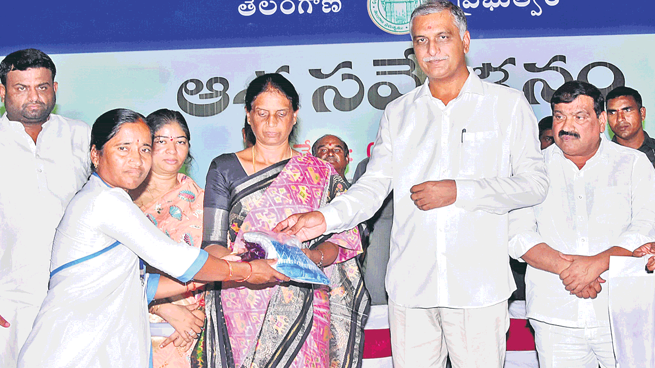 వైద్యుల మనోధైర్యం దెబ్బతీస్తారా?