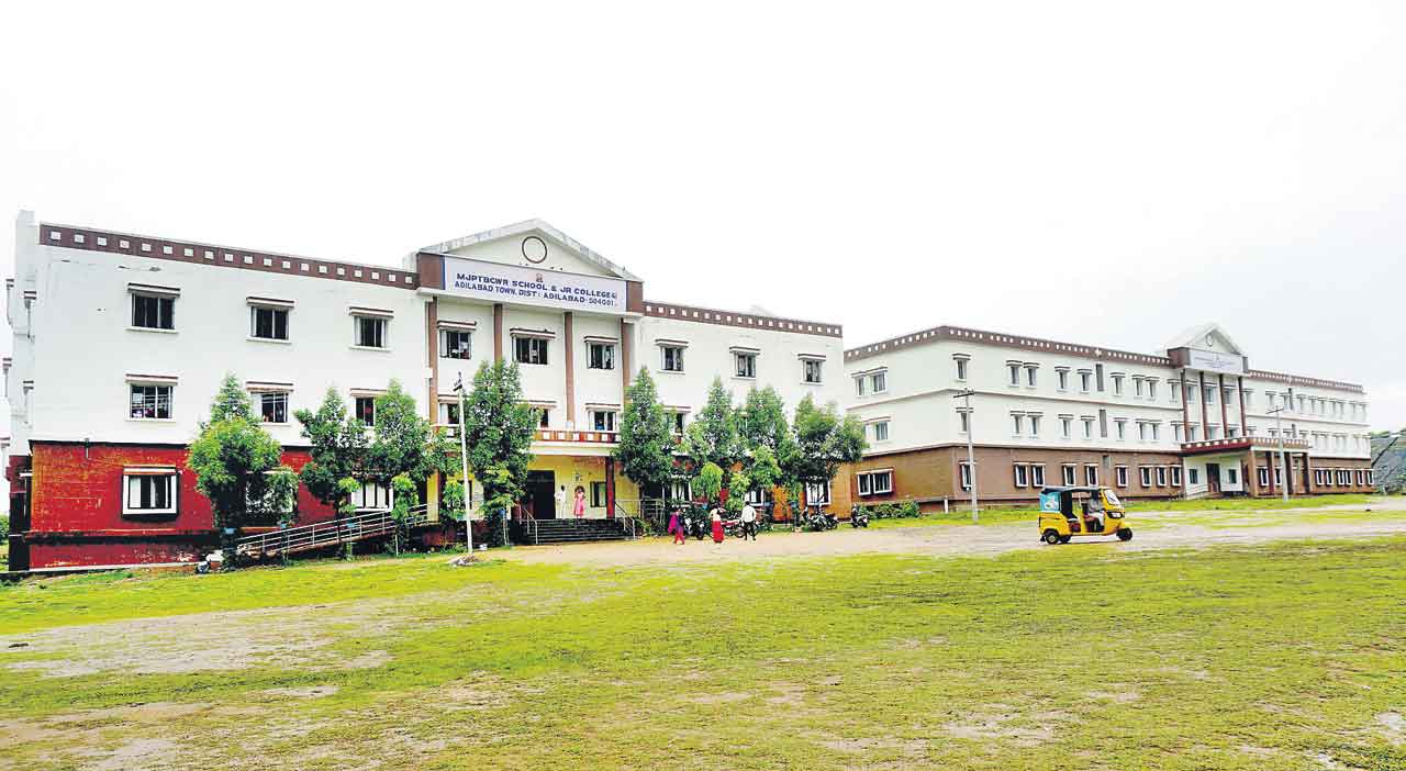 మరో నాలుగు..గురుకులాలు 