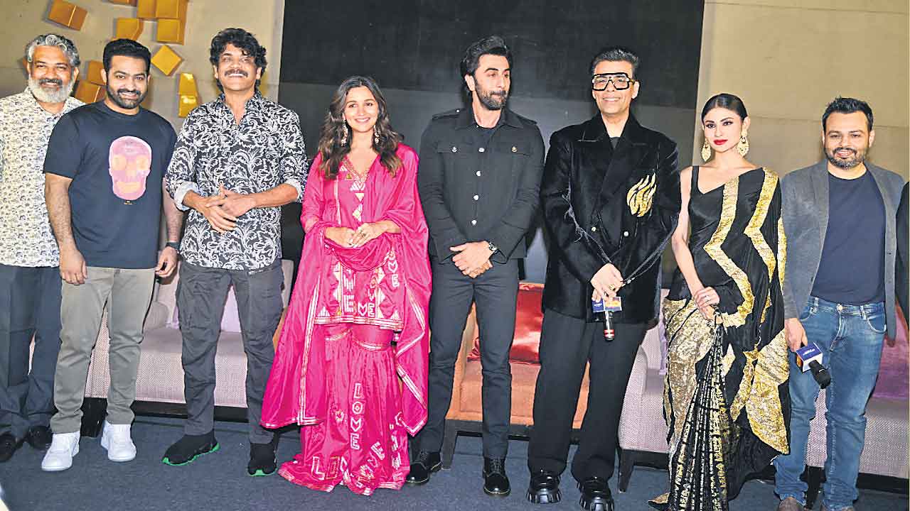 అడ్వెంచర్‌ మూవీగా ఆకట్టుకుంటుంది