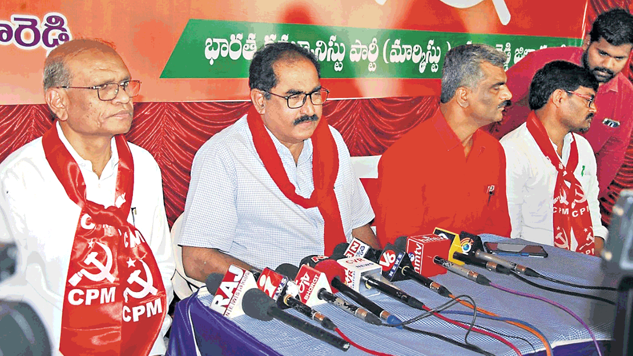 కాషాయ రాజకీయం ఇక్కడ చెల్లదు