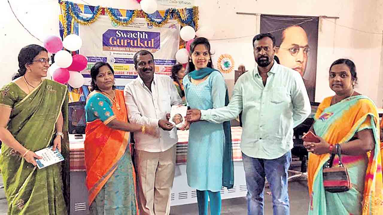 ‘గురుకులాల’తోనే పేదవారికి ఉన్నత విద్య