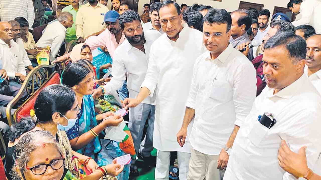 సీఎం కేసీఆర్‌ పాలన దేశానికే మార్గదర్శకం