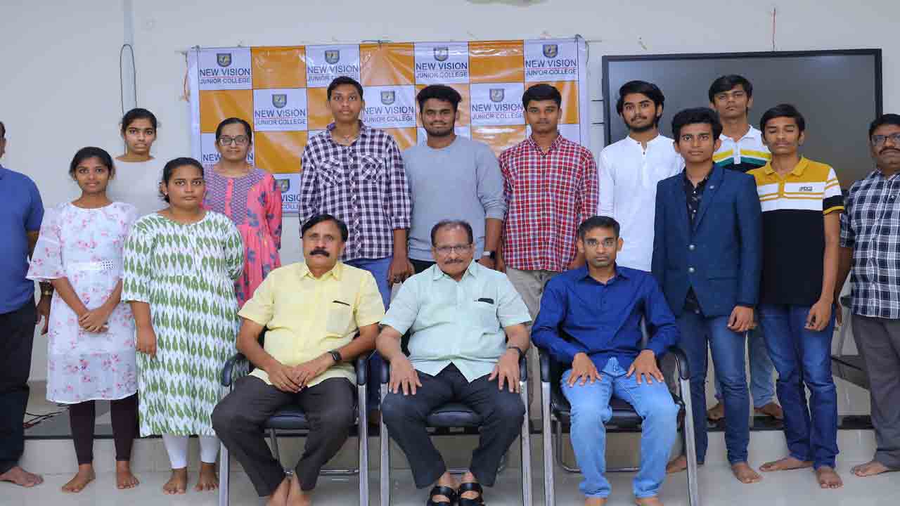 జేఈఈ అడ్వాన్స్‌డ్‌లో ప్రైవేట్ కళాశాలల హవా