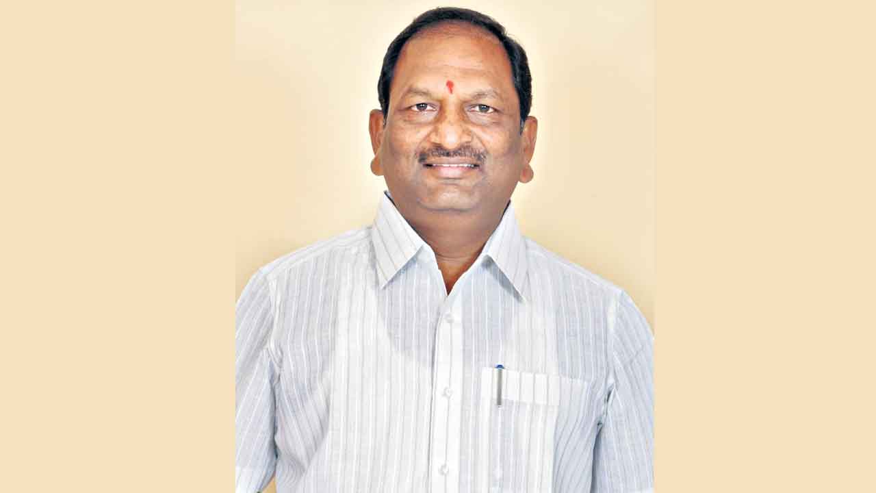 దేశ సమైక్యతకు బీజేపీ గొడ్డలిపెట్టు