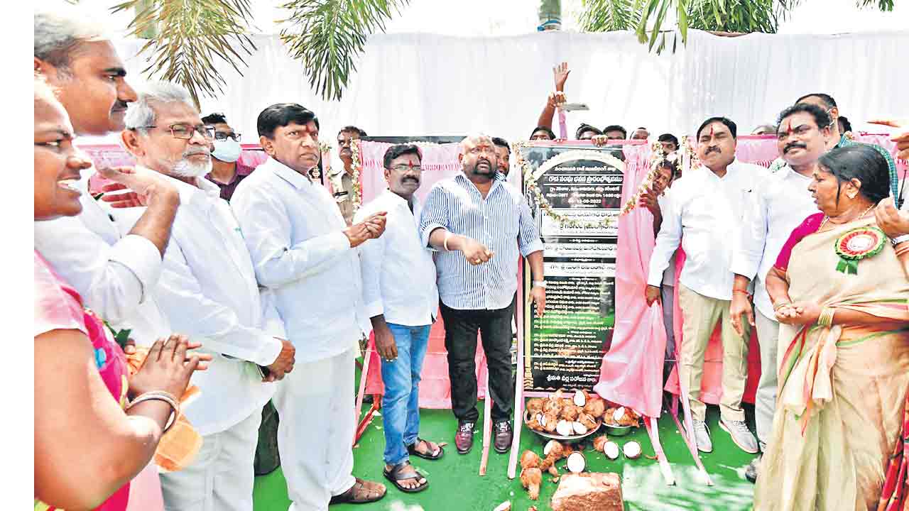 బండి.. తుపాకీ రాముడు