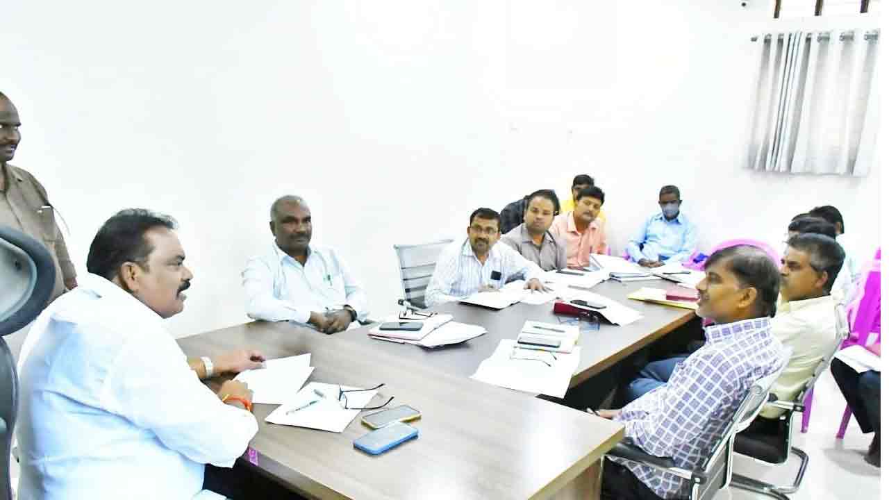 ఆఖరి ఆయకట్టుకు  నీరందించడమే లక్ష్యం