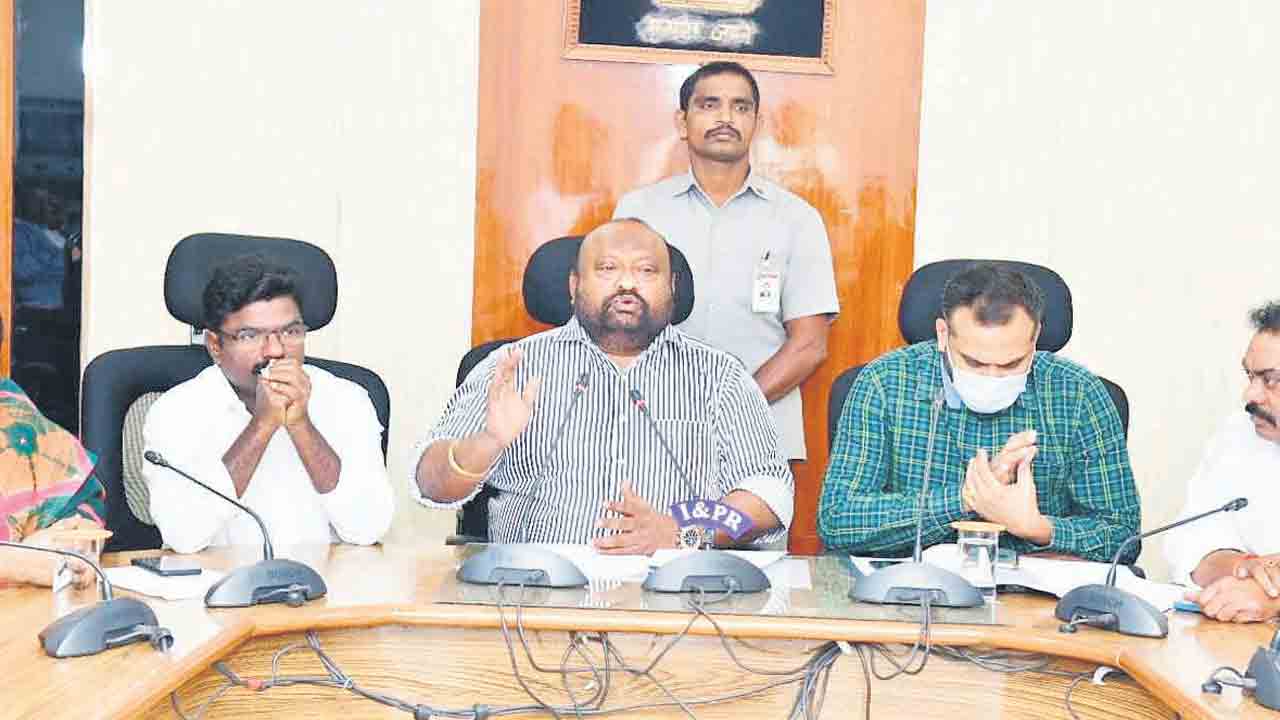 జాతీయ సమైక్యతా వజ్రోత్సవం అంబరాన్నంటాలి