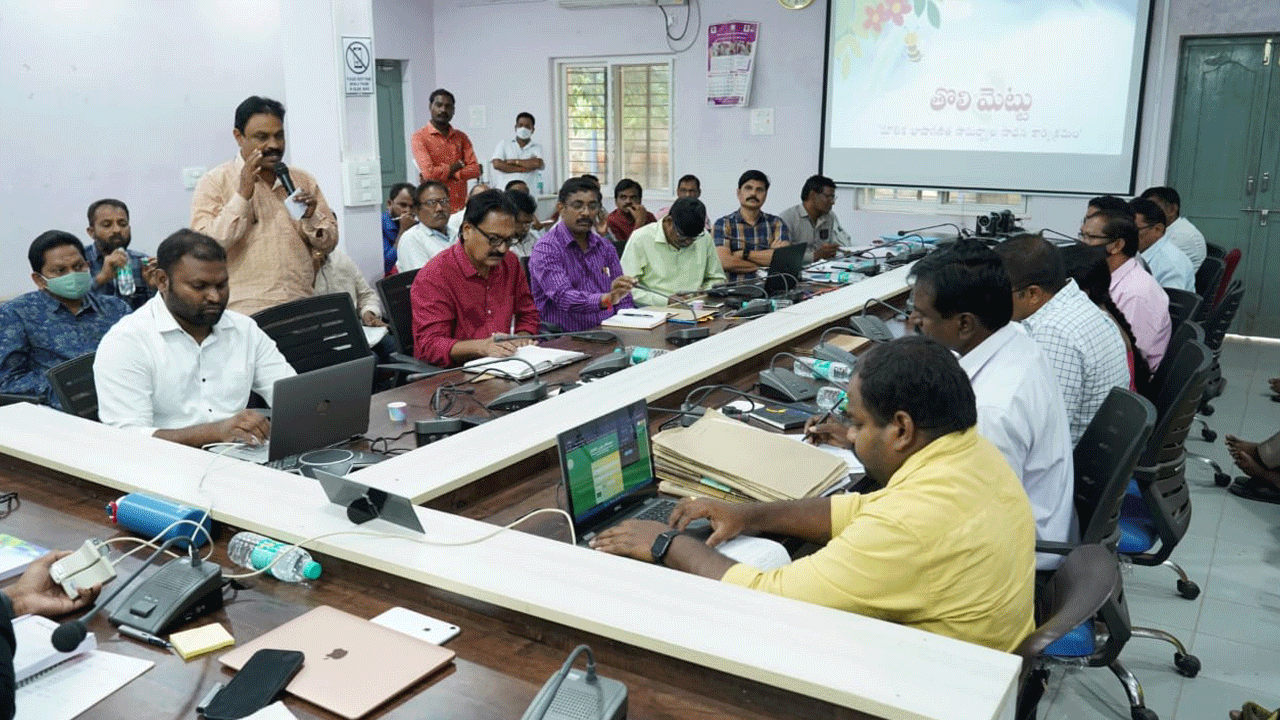 విద్యార్థుల అభివృద్ధికి తొలి మెటట్టు