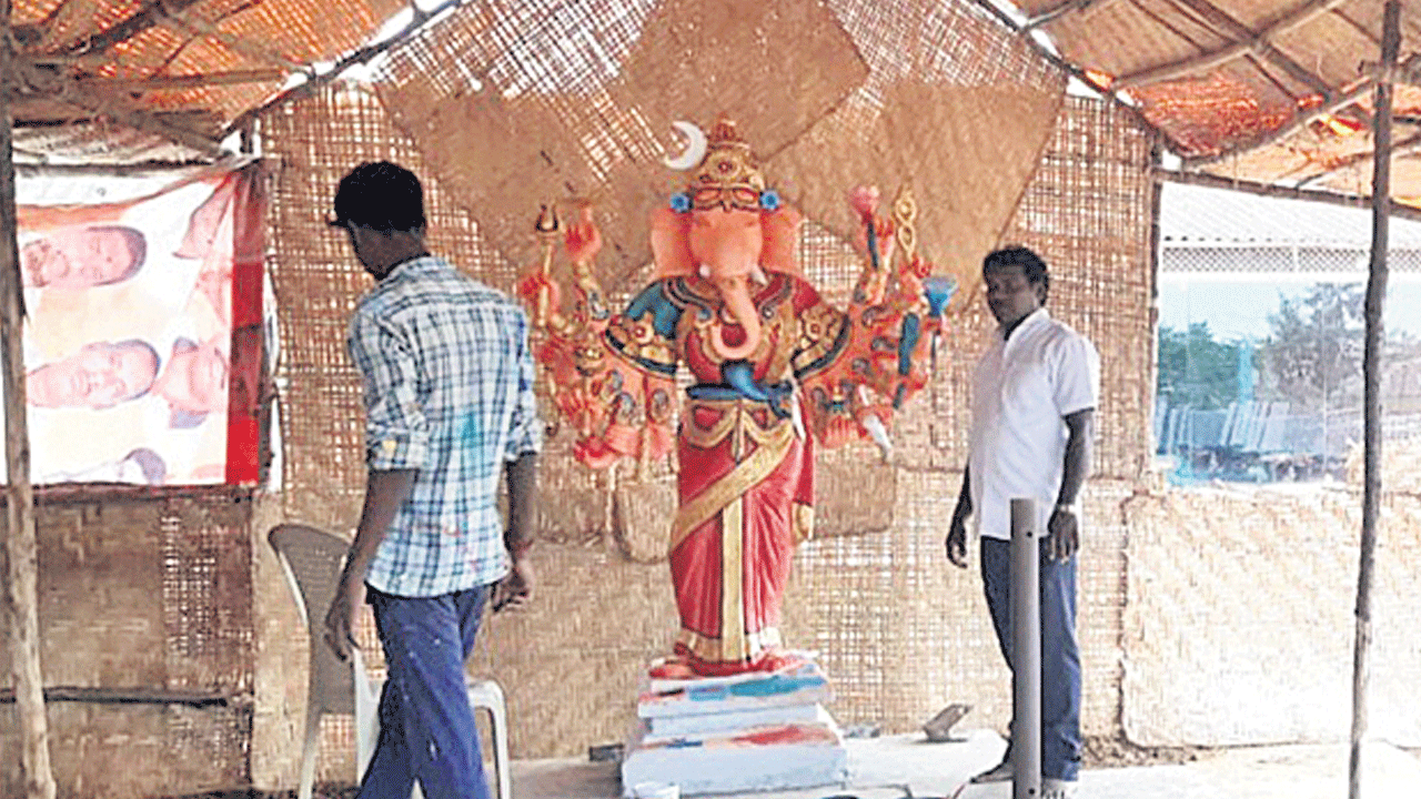 ఫసల్‌వాదిలో విద్యాగణపతి యాగ మహోత్సవం