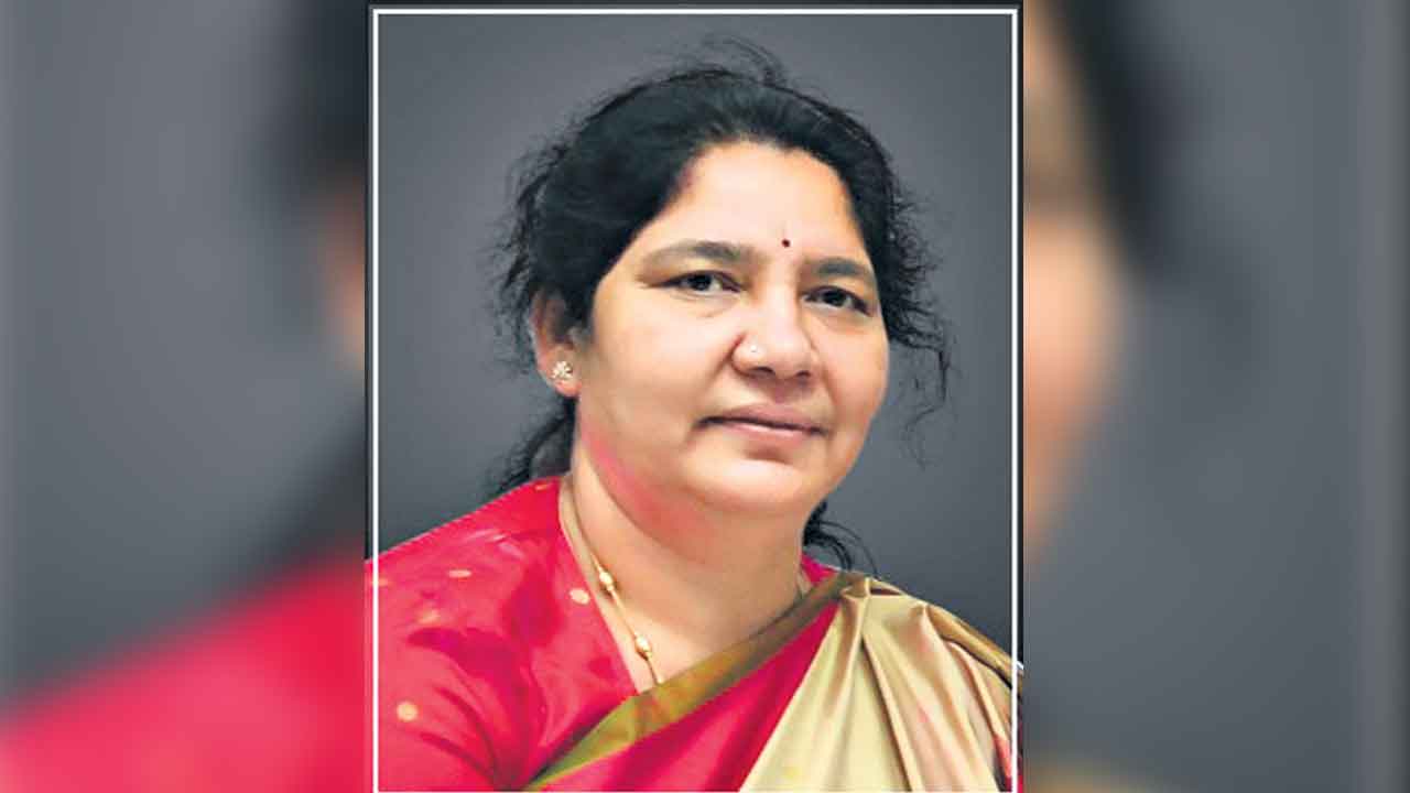 ఆడపడుచుల ఔన్నత్యానికి ప్రతీక బతుకమ్మ మంత్రి సత్యవతి రాథోడ్‌