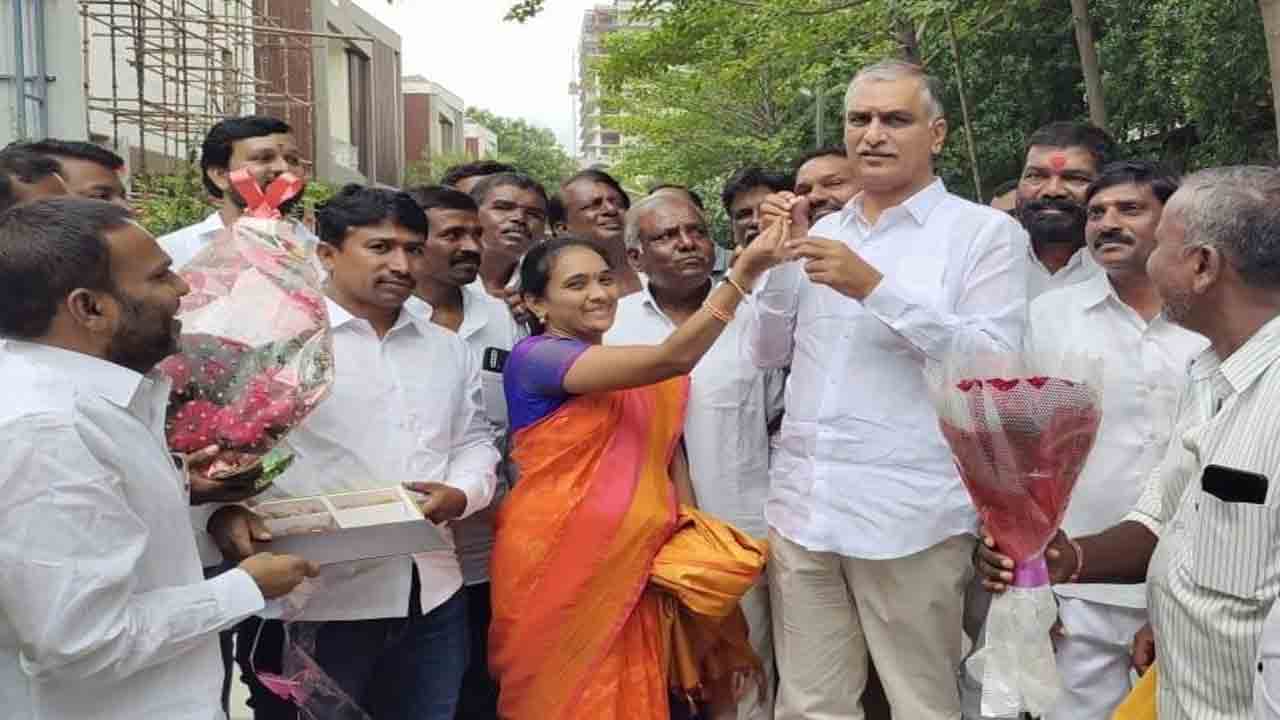 మోటకొండూర్‌ అభివృద్ధికి సహకరించండి