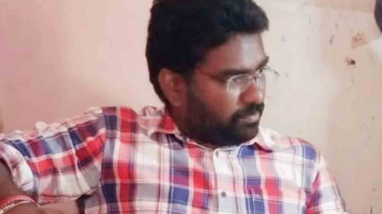 ఏసీబీ వలలో అవినీతి చేప