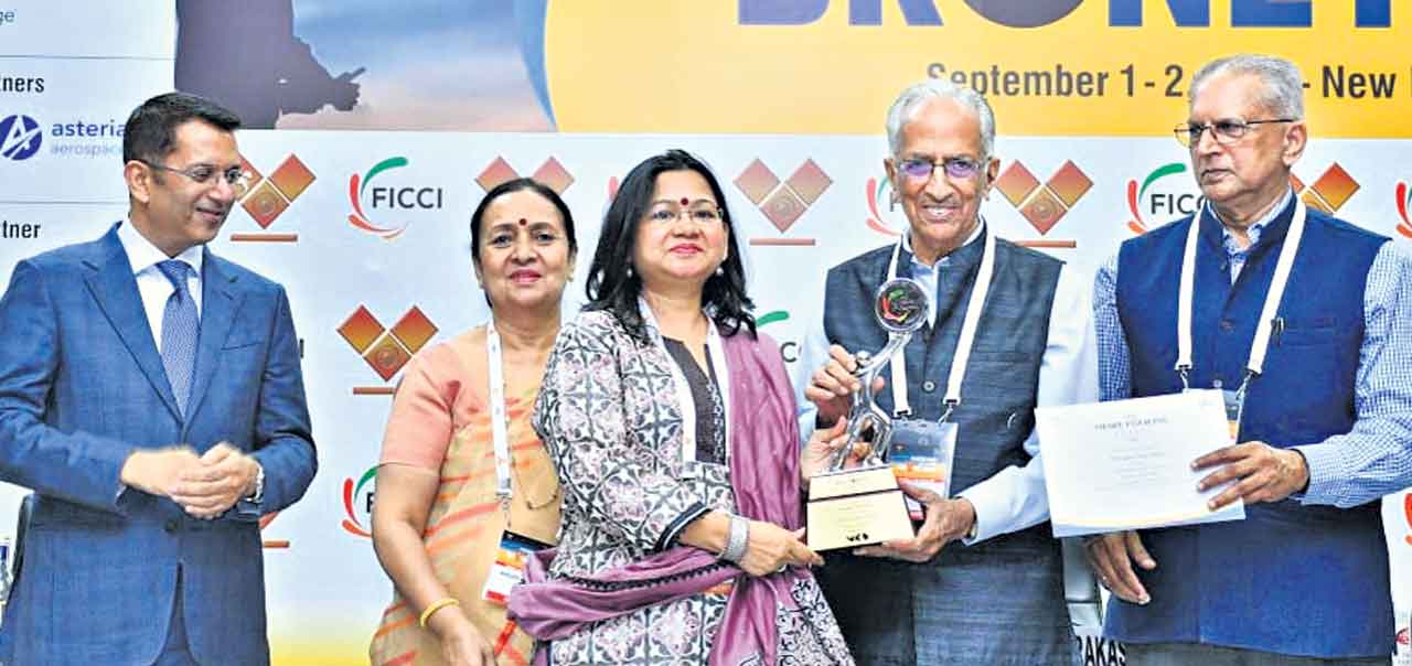 తెలంగాణ పోలీస్‌కు ఫిక్కీ స్మార్ట్‌ అవార్డు