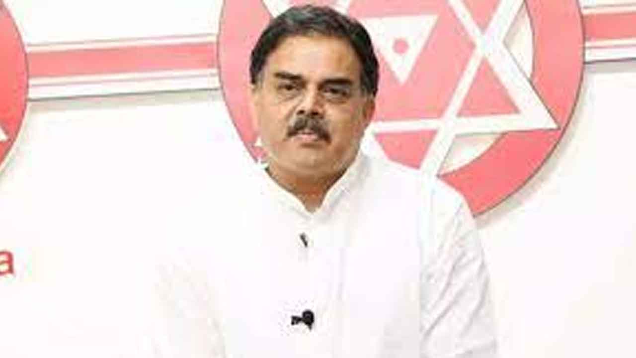 రాజధాని రైతుల మహా పాదయాత్రకు జనసేన మద్దతు : నాదెండ్ల మనోహర్‌