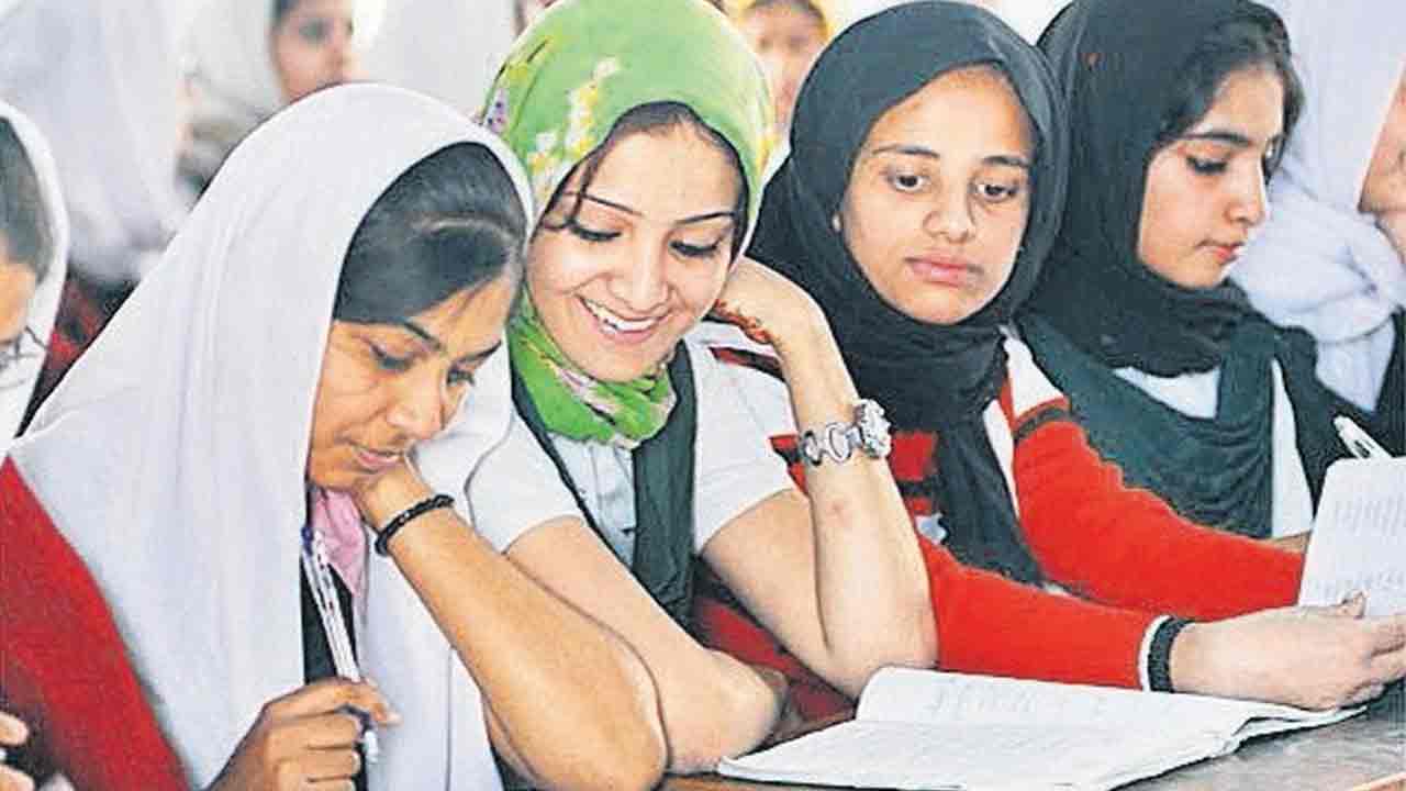 కష్టాలు దూరం..కల సాకారం