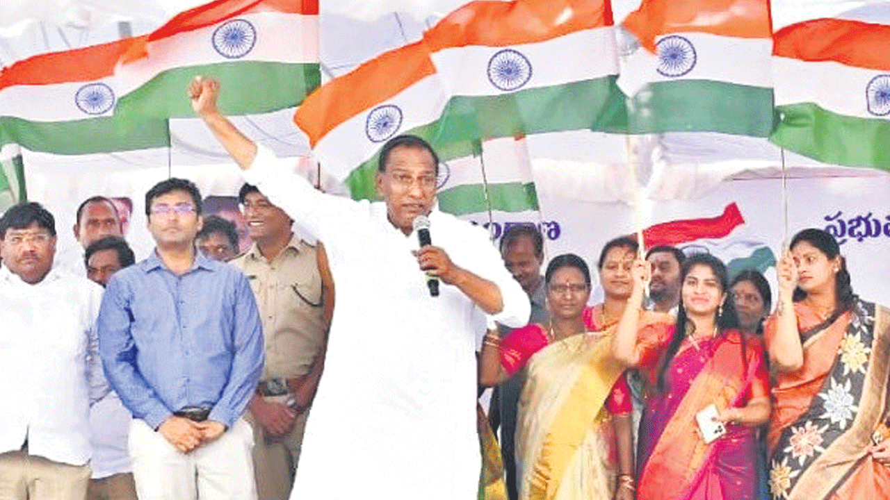 తెలంగాణ దేశానికే దిక్సూచి: