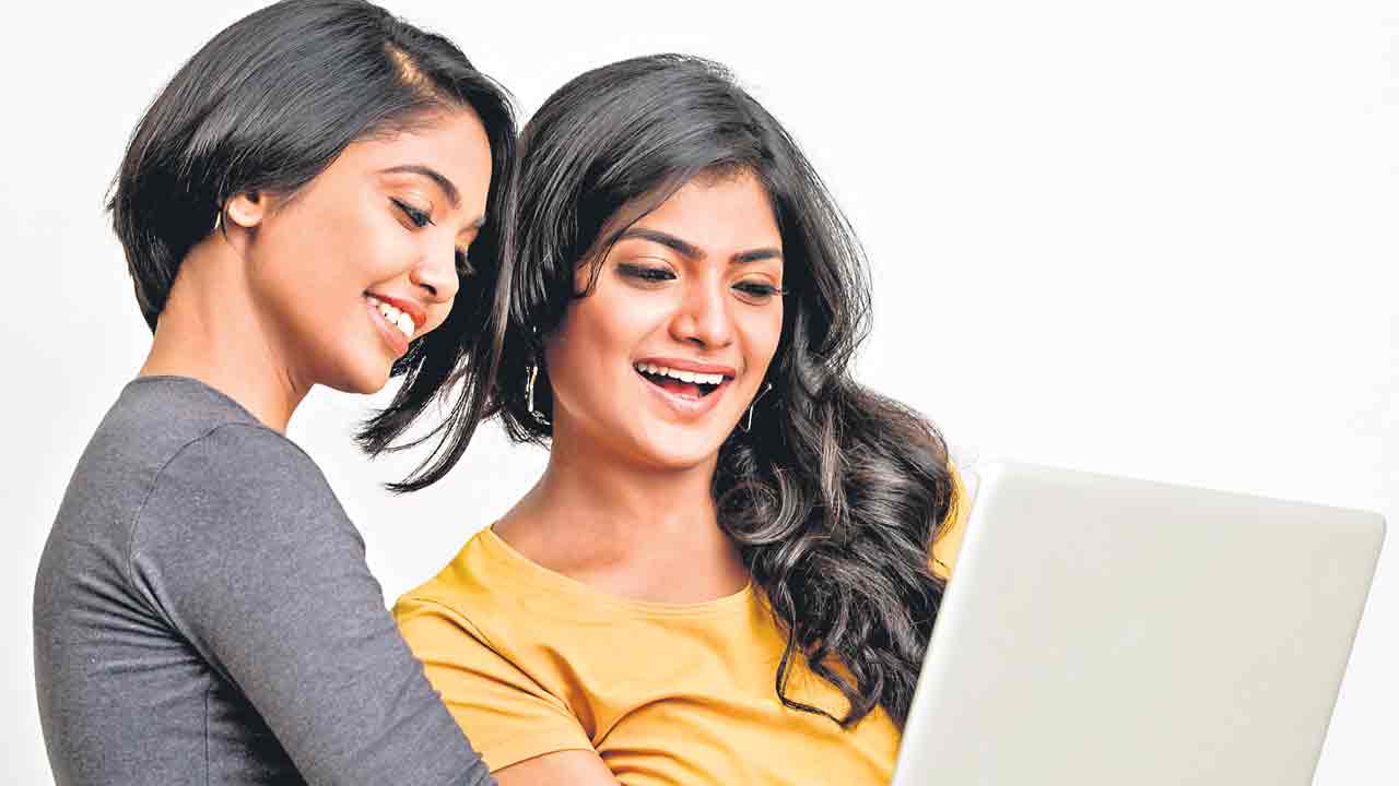 భారత్‌లో 136 దేశాల విద్యార్థులు